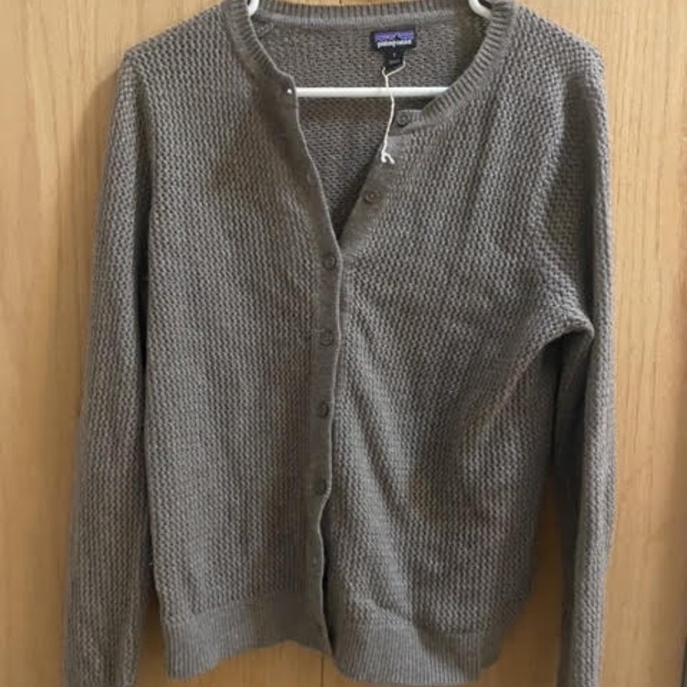 Women's Small Patagonia Recycled Cashmere Light Brown Cardigan